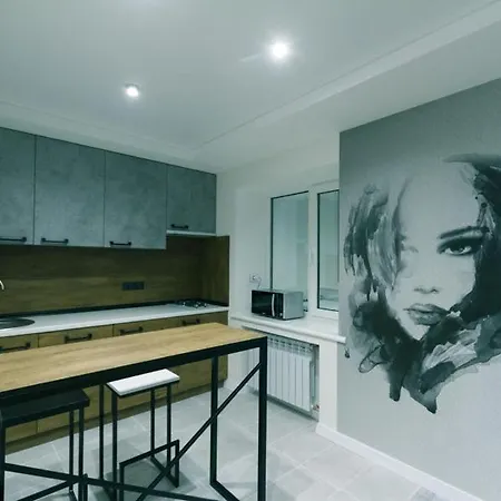 7 Вулиця Саксаганського Apartment Kyiv Exterior photo