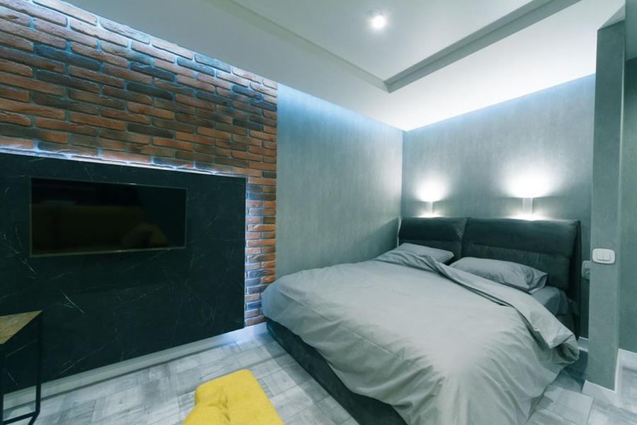 Apartment 7 вулиця саксаганського